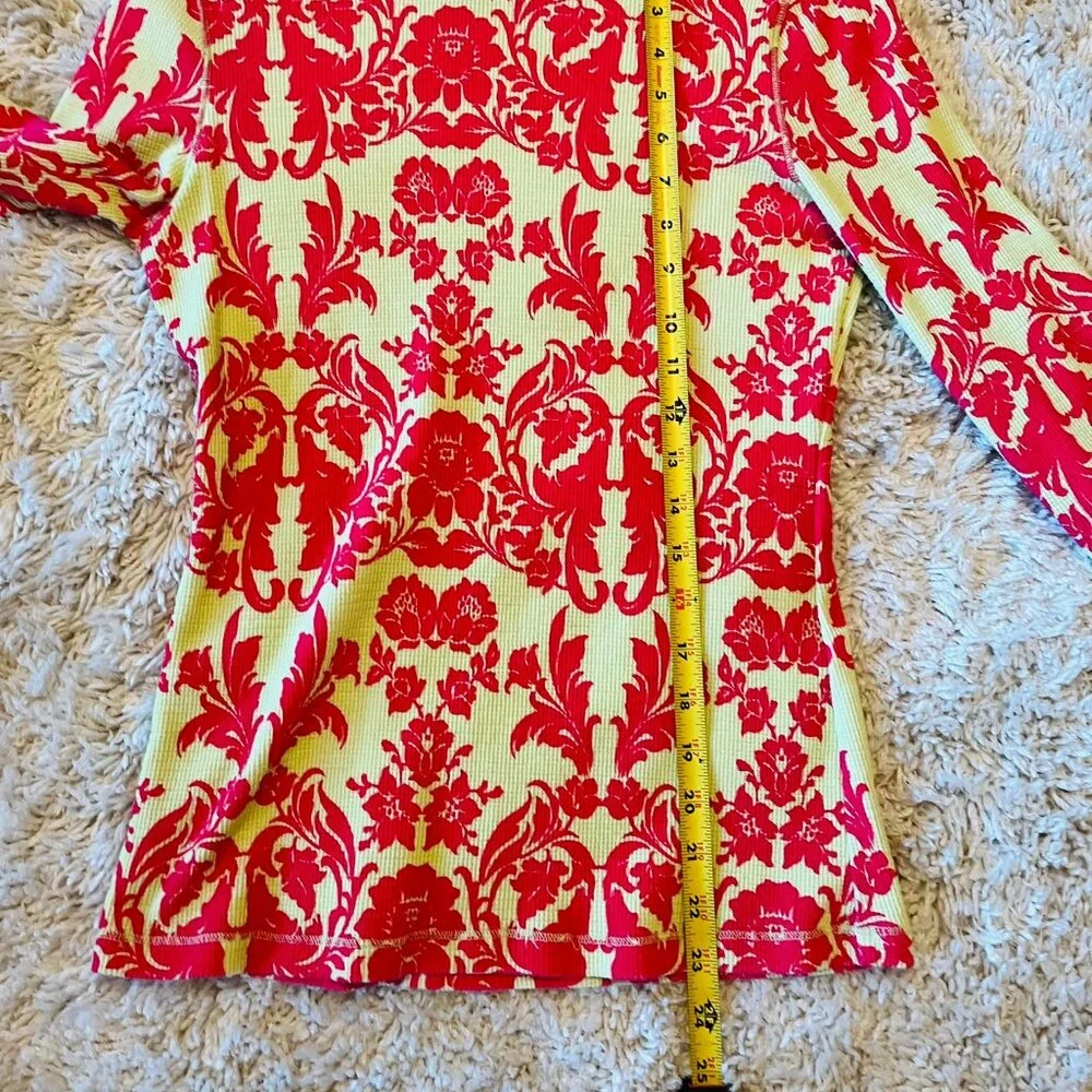 Sundance Damask Thermal Top in Fuschia/Chartreuse, Size Medium Petite, EC - Picture 7 of 8